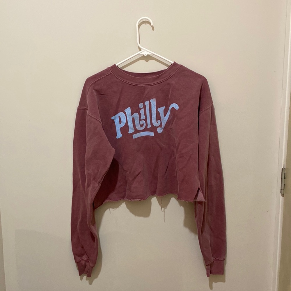 philly cropped crew neck